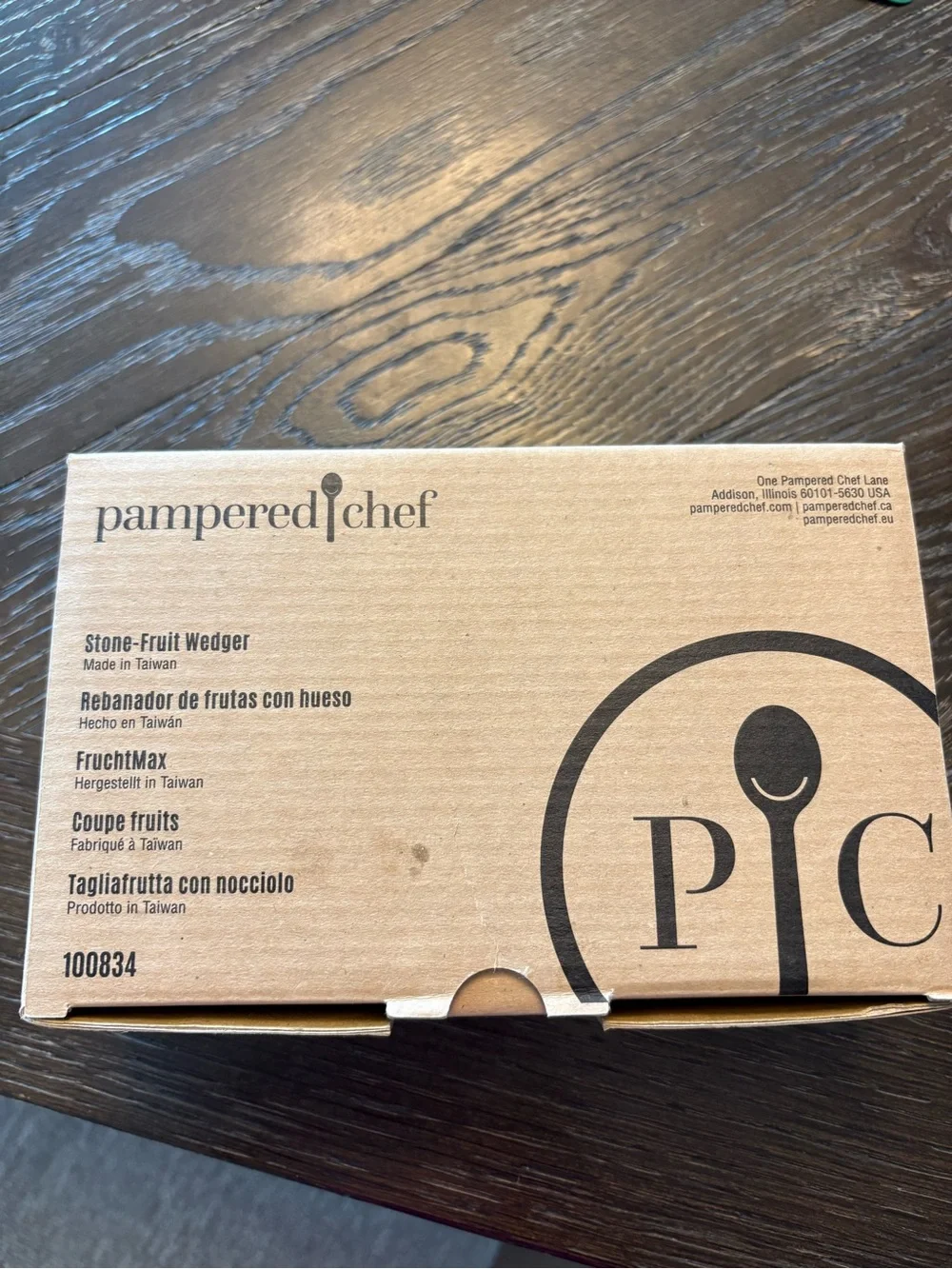 Pampered Chef Stone-Fruit Wedger